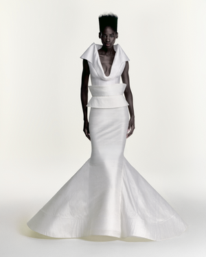 LOOK 19